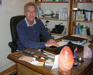 ブイエ医師- Dr. Bouillet